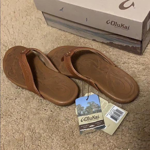 NWT OluKai Haiku Premium Leather Sandals US W6 - Picture 4 of 13